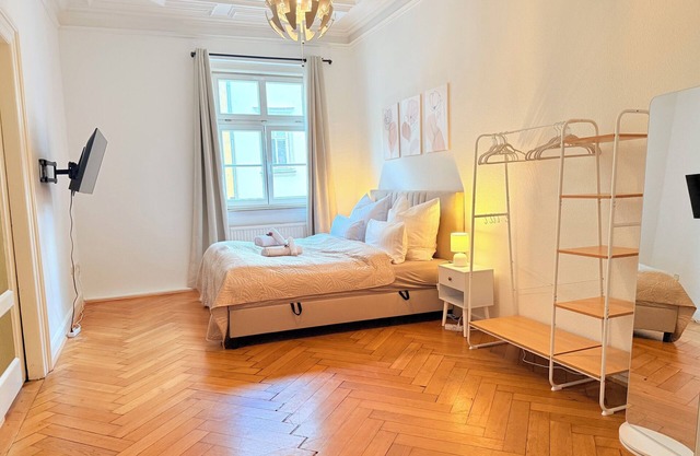 DREAMZzz AltstadtTraum in the heart of Coburg at the Ehrenburg&Marktplatz I Parking lot