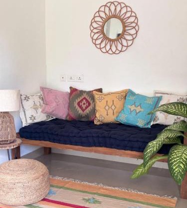 Drifters Surf Eat Stay