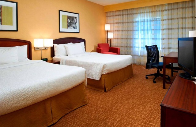 Drop by Santa's Village! Pool, Offers FREE Parking, Pet-Friendly Property!