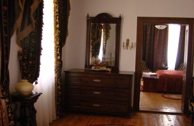 DROWRY APARTMENT -Drops of tradition, nature and relaxation.