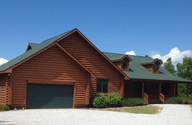 Drummond Island Hotel & Vacation Homes - Rocky Knoll Lodge