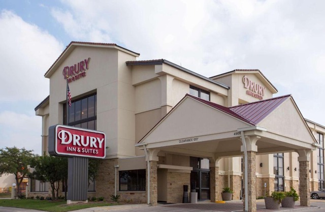Drury Inn & Suites San Antonio Northeast