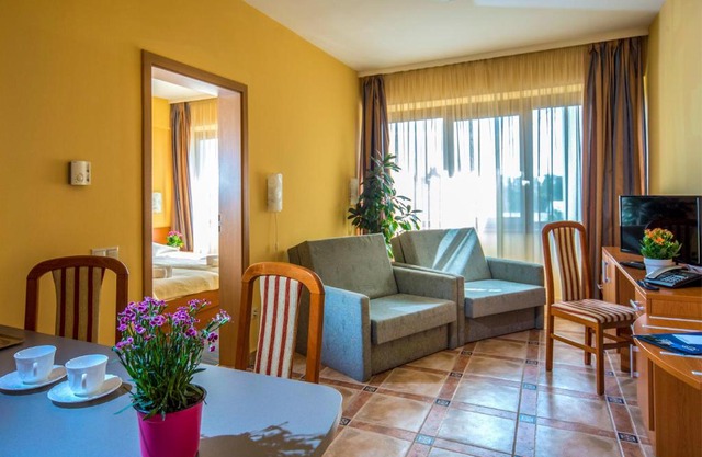 Duna Hotel