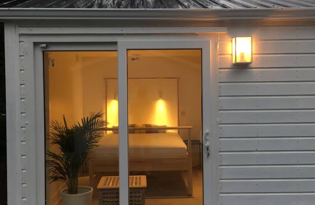 Dunmore East Glamping Cabins