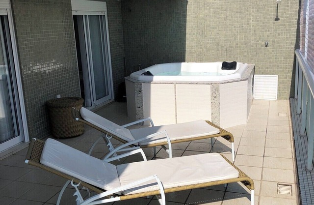 Duplex apartment with private spa on the terrace Madeira Island Riviera Resort