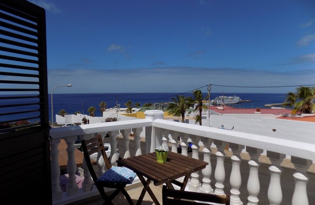 Duplex With Sea View, Jacuzzi and Free WiFi