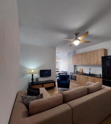 Durazzo Apartment