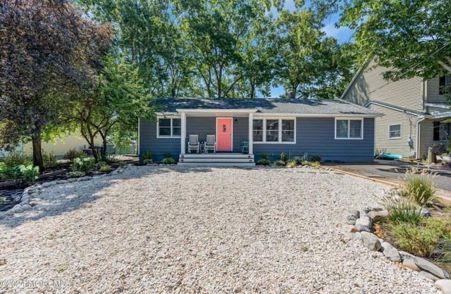 DWI2418 | Charming 3BR 2 ba Ranch in Pt Boro! 30 Day Minimum = Great Deal!