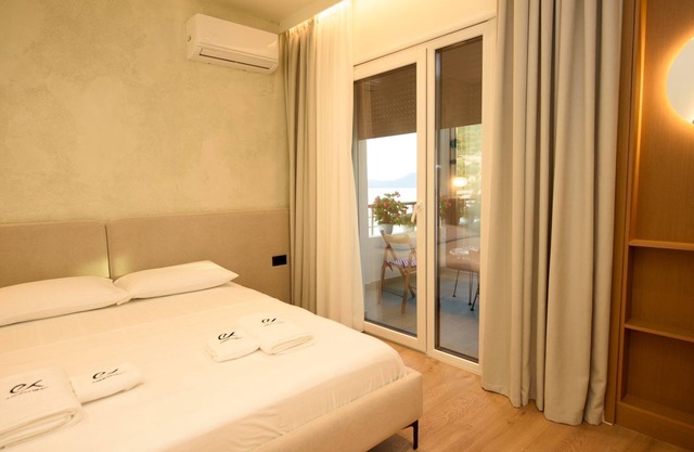 E&K Apartment 02 , Sea view, Free Parking