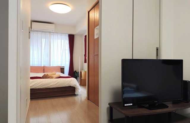 E202 2F Bright room with rosemary tones/Nakano-ku Tokyo
