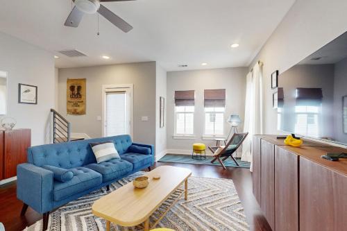 East Austin Nest