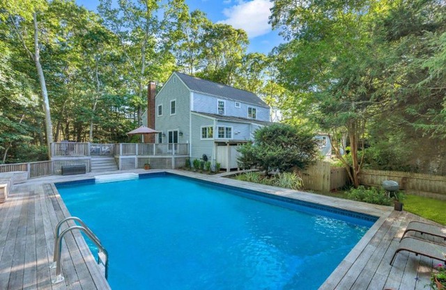 East Hampton Town Terrific