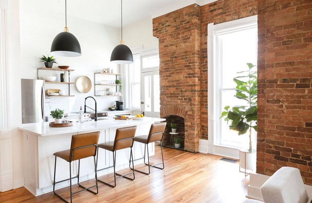 East Main - Historical Home, Recently Renovated