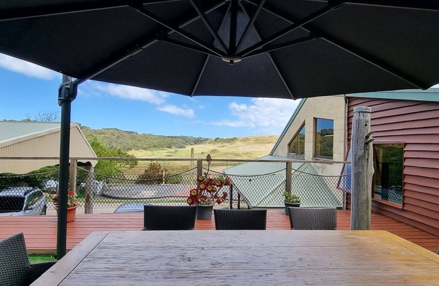 Eastern Reef Cottages