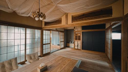 Eastern sunrise home Valuable historical Japanese-style exclusive 4mins to ocean