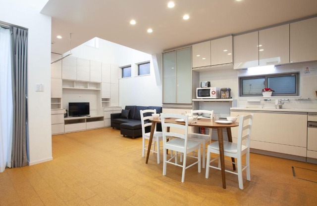 Ebisu House