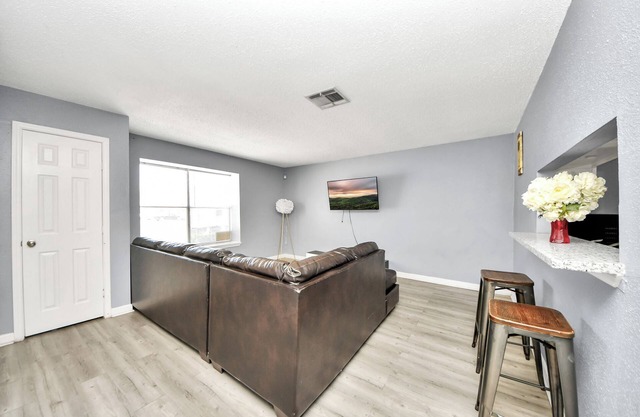 Echelon Haven on Fleming Drive Smart Stay