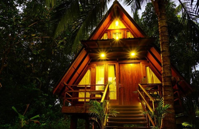 Eco Breath Cabana