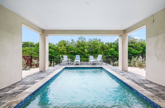 Eco-Friendly New Build, Private Dock! - Coastal Escape at Hunter's Point