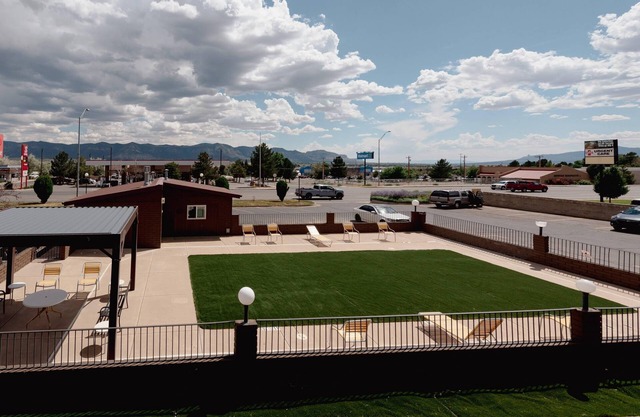 Econo Lodge Cortez near Mesa Verde