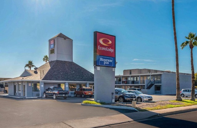 Econo Lodge Phoenix North I-17