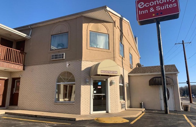 Economy Inn & Suites