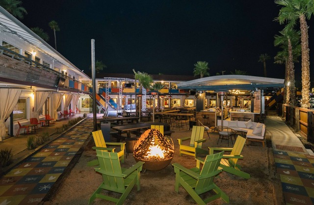 Egyptian Motor Hotel, Bw Signature Collection