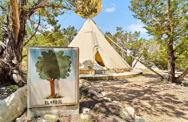 El Arbol | King Tipi w/Fire Pit + Pool Access