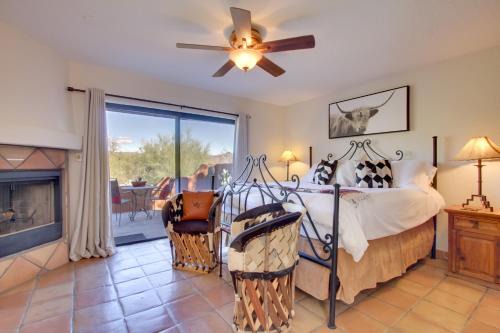 El Encanto at Full Circle Ranch with Patio!