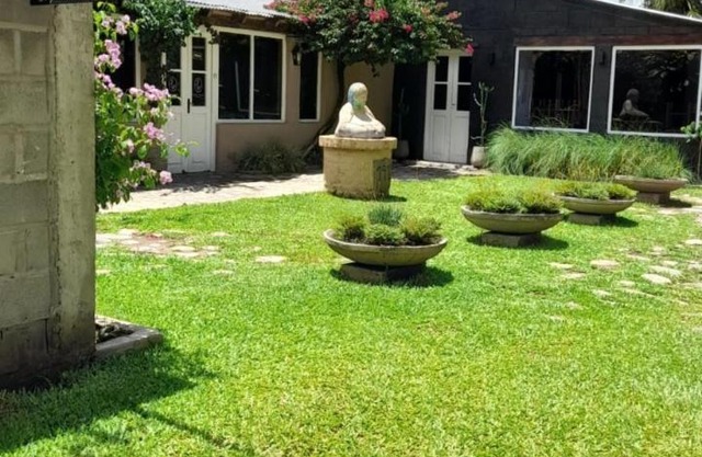 El Jardin Colonial