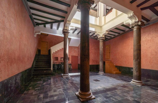El Palacio de Argensola by Alogest