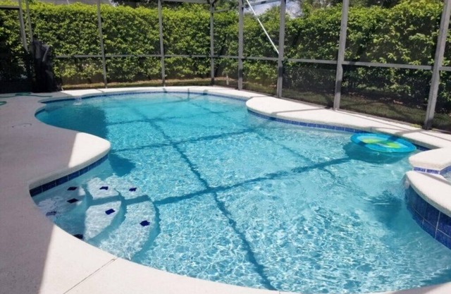 Elaine's Disney Villa