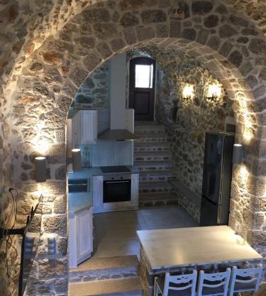 Elata Stone House