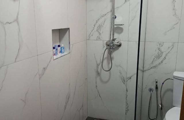 Elegancë dhe Lumturi në Zemrën e Tiranës - Apartament Modern