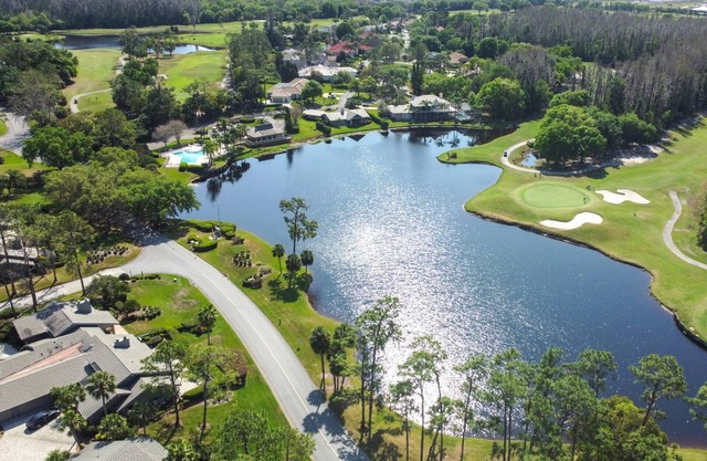 Elegant 2BR Golf View Condo w/Upgraded Kitchen, Patio & King Suite – Relax & Enjoy the Scenery!