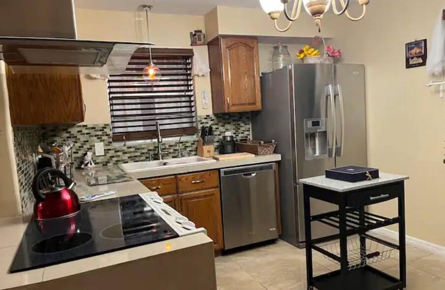 Elegant, 3 bedroom-vacation home.