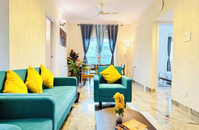 Elegant 3BHK Apt near Gachibowli w/All Amenities