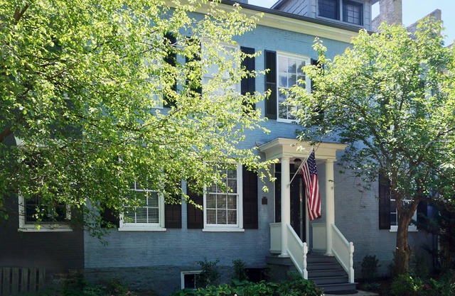Elegant 5 BR Row House in Historic Geneva: Walk to HWS, Lake, Downtown