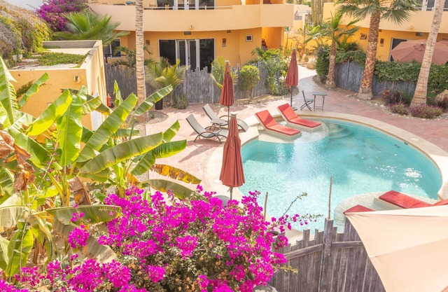 Elegant and beautiful 2nd floor condo, just 300 steps from Cerritos Beach