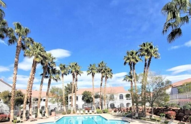 Elegant and Modern Living, Ideal for Extended Stay