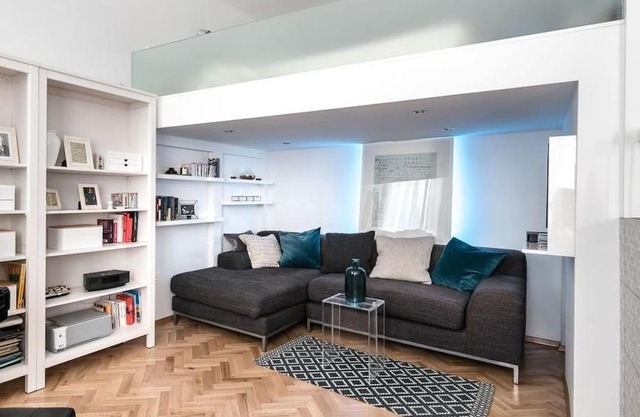 Elegant Apartment