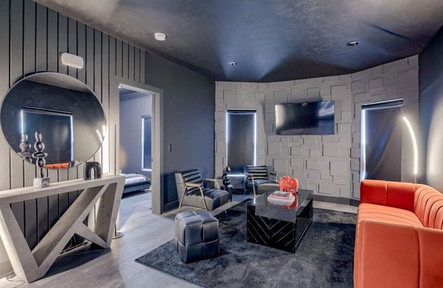 Elegant Black Modern Getaway