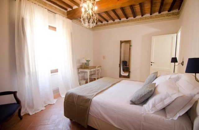 Elegant juniper suite with possibility of third bed