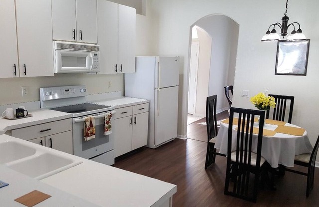 Elegant Single Family home near Tampa/Orlando,Bush Gardens, Adventure Island .