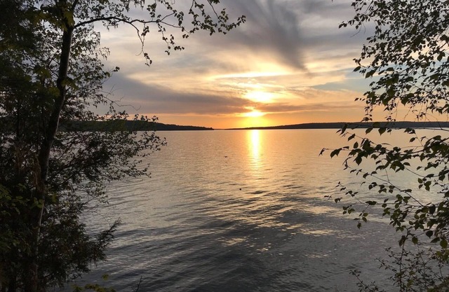 Elevated View BY THE MONTH ON Lake Superior, Romantic getaway,Hiking&Waterfalls