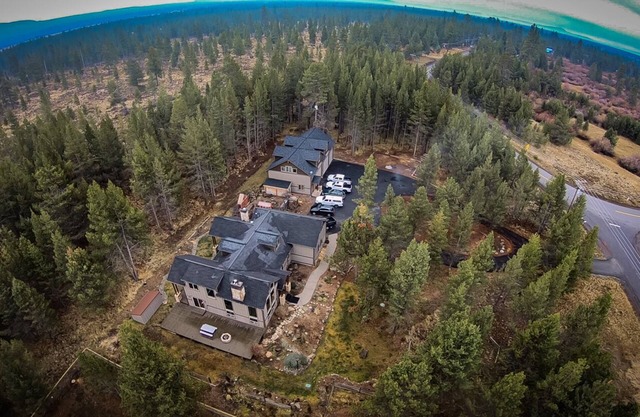 Elk View Lodge - Luxury Family Retreat in Oregon