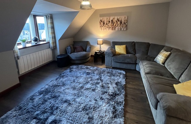 Ellon Apartment