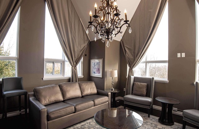 Elm Hurst Inn & Spa