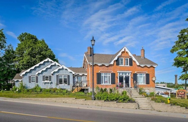 Elora Gingerbread House Airbnb