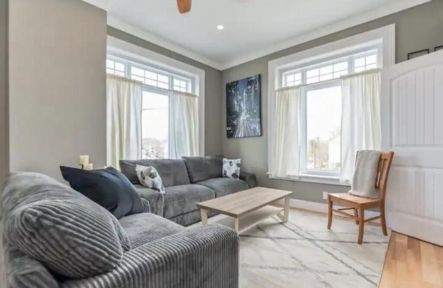 Elora Gingerview Its comfort with a View